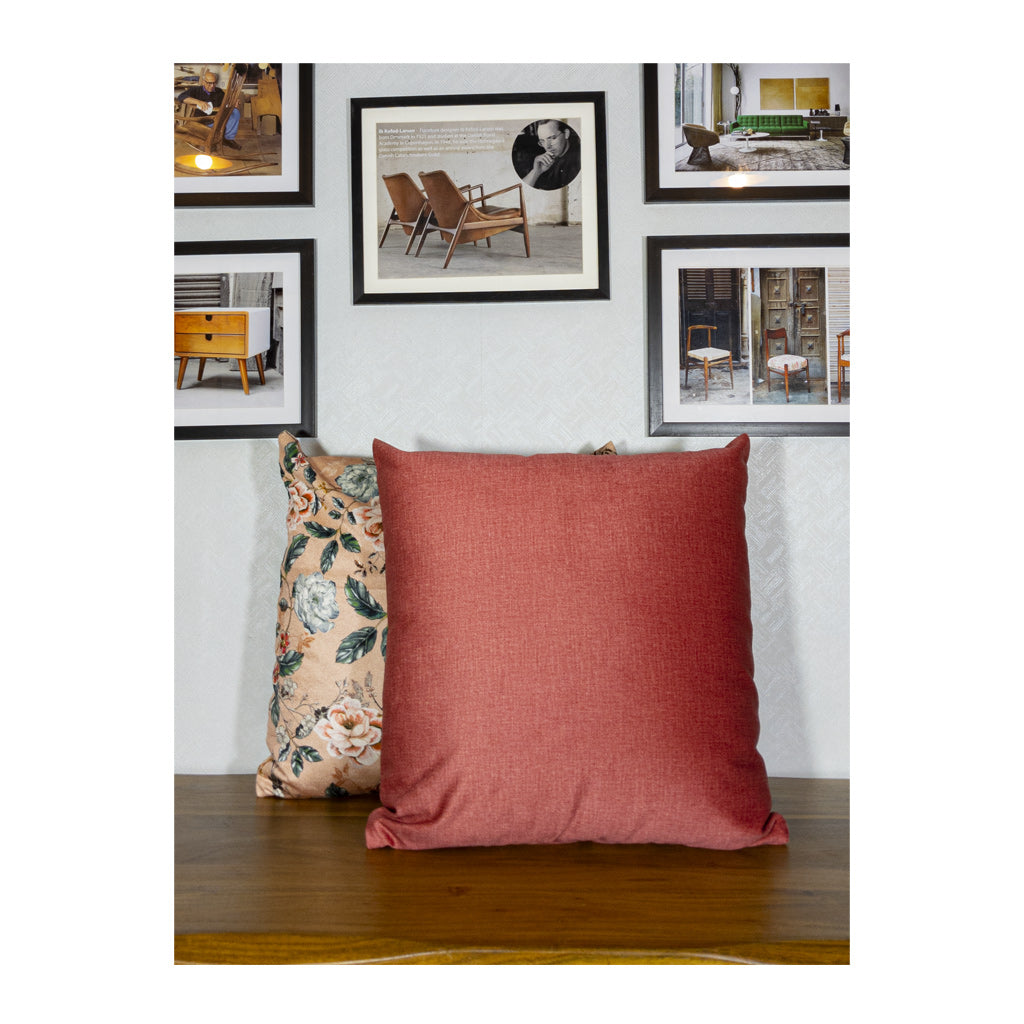 Dhara - Textured Red